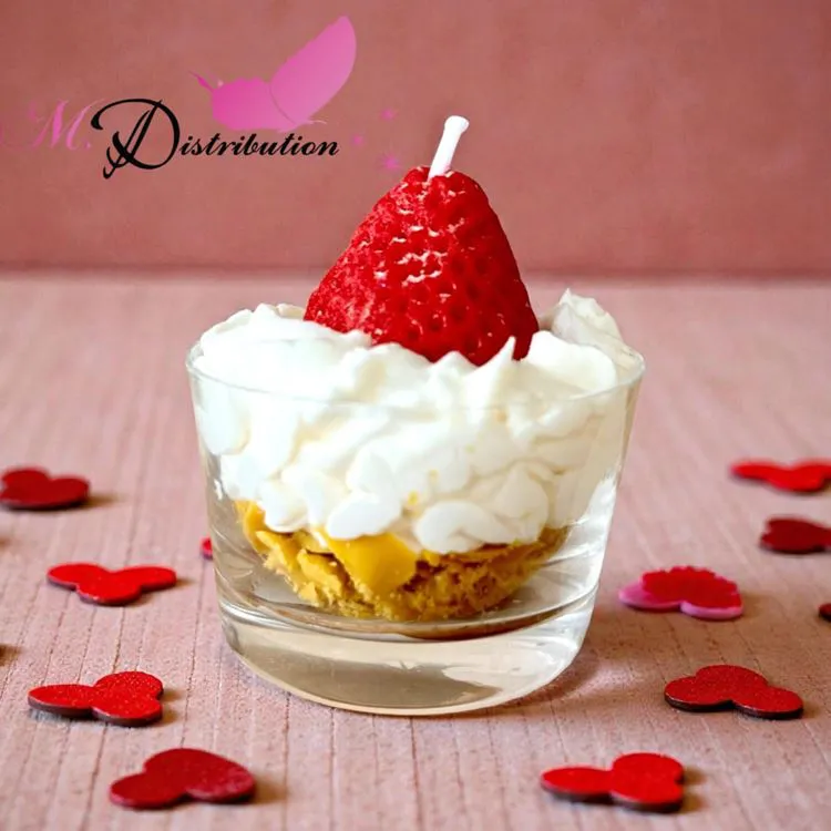 BOUGIE GENOISE FRAISE CHANTILLY 75G
