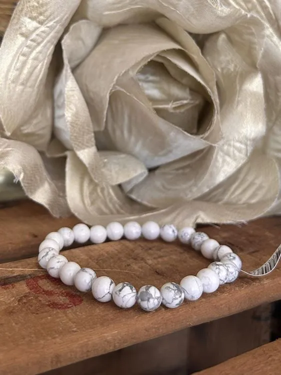BRACELET HOWLITE BLANCHE ZIMBABWE A TAILLE 2 (8MM)