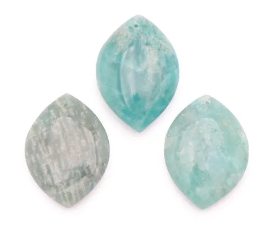 PENDENTIF AMAZONITE A PIERRE PLATE