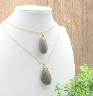 PENDENTIF GOUTTE AGATE BOTSWANA A+ SAUTOIR