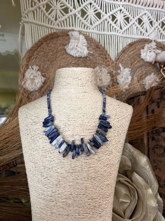 COLLIER GEMMES LONGUES SODALITE