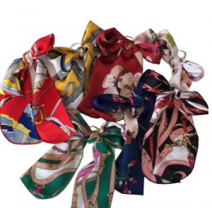 PORTE CLE FOULARD