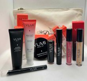 KIT MAQUILLAGE YUMI MD 9 PRODUITS