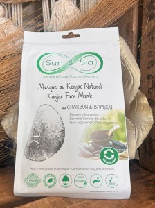 MASQUE VISAGE KONJAC AU CHARBON BAMBOU